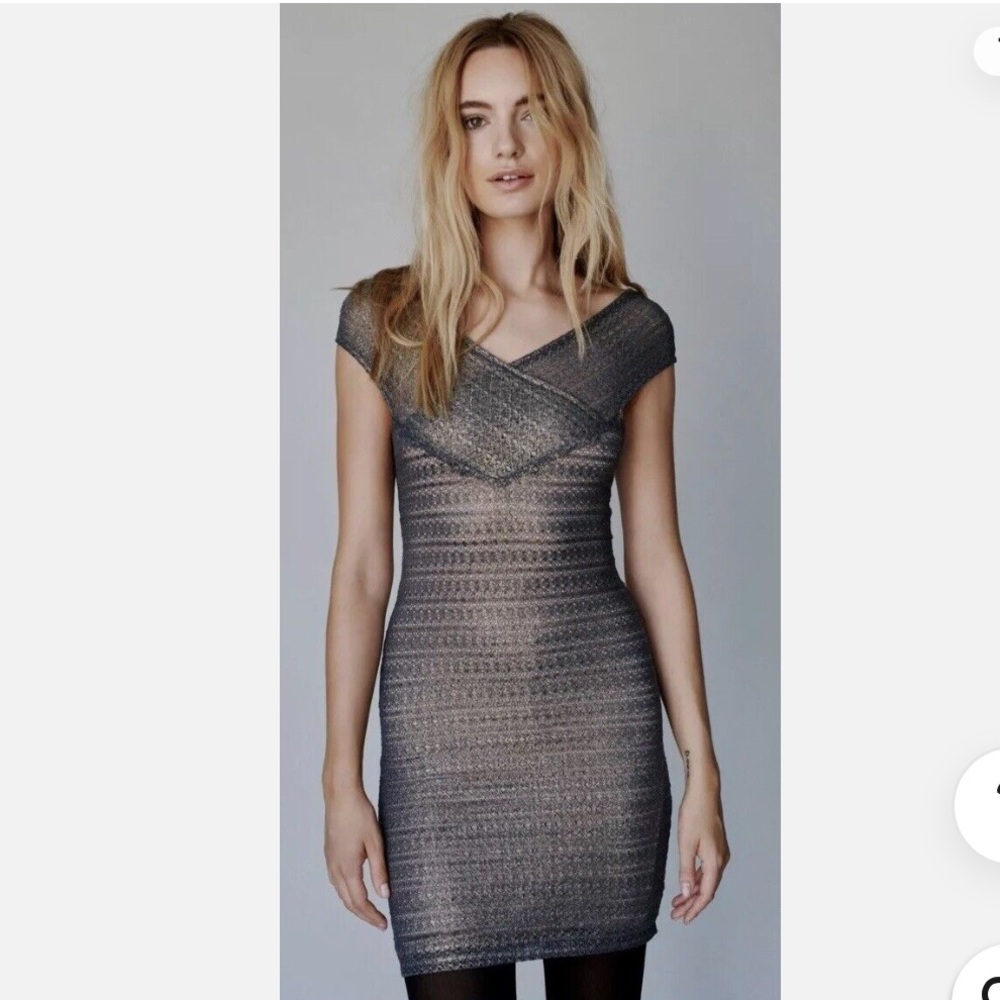 NWT $352 Nightcap Metallic Champagne Mini Dress Size Large Z192-23